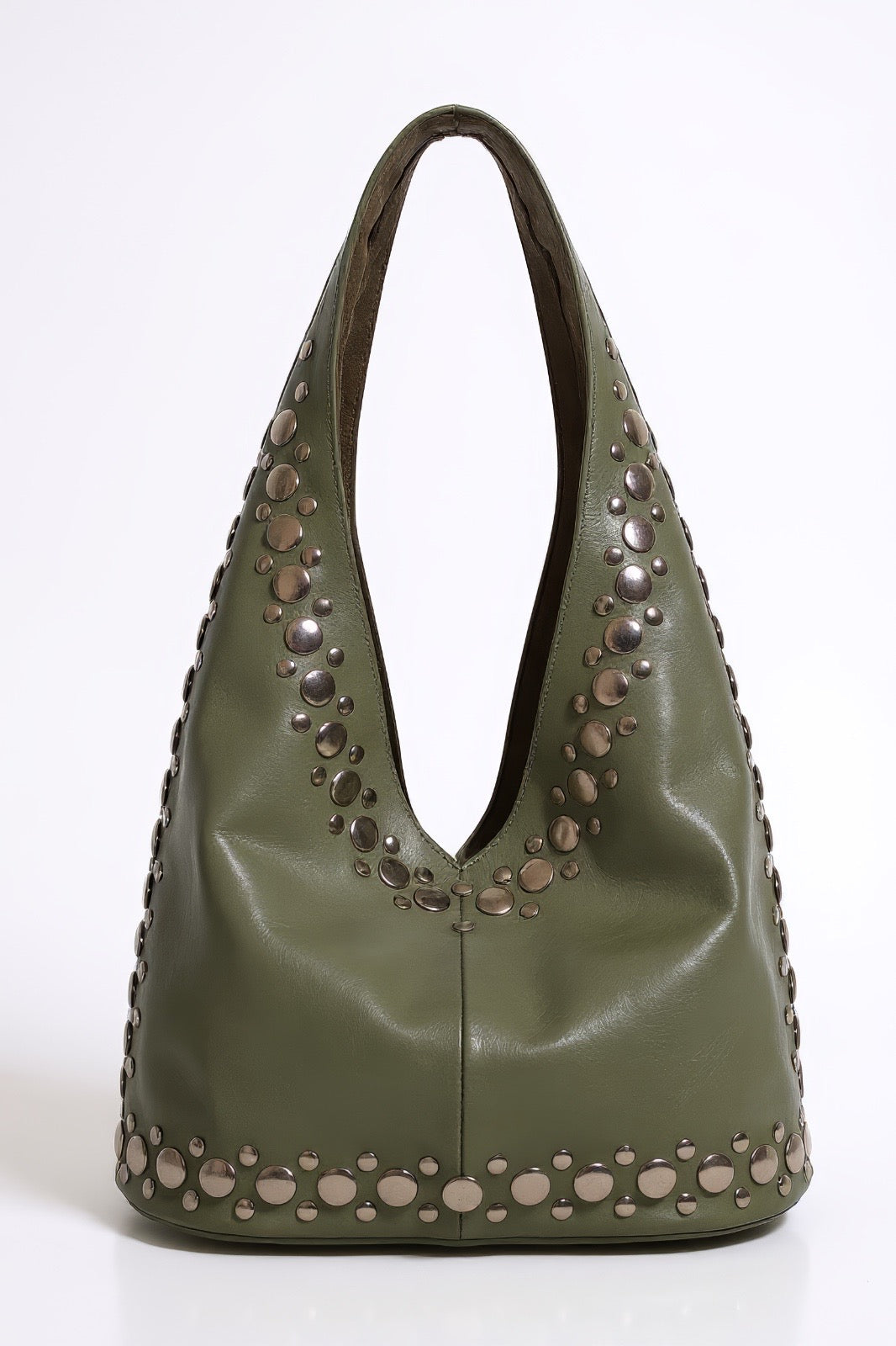 TRIANGLE MILITARY STUDS