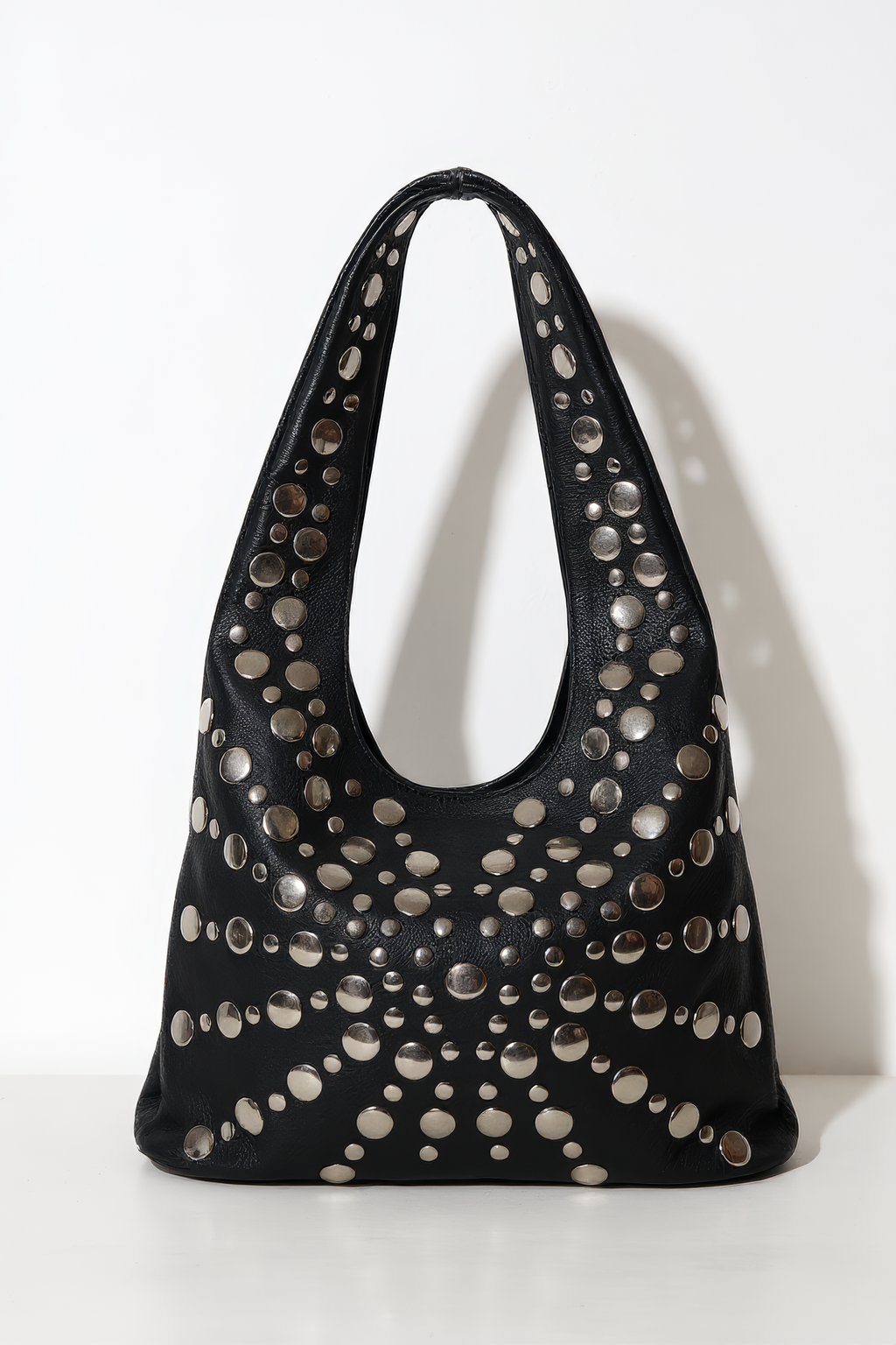 SMALL BLACK RAYS STUDS